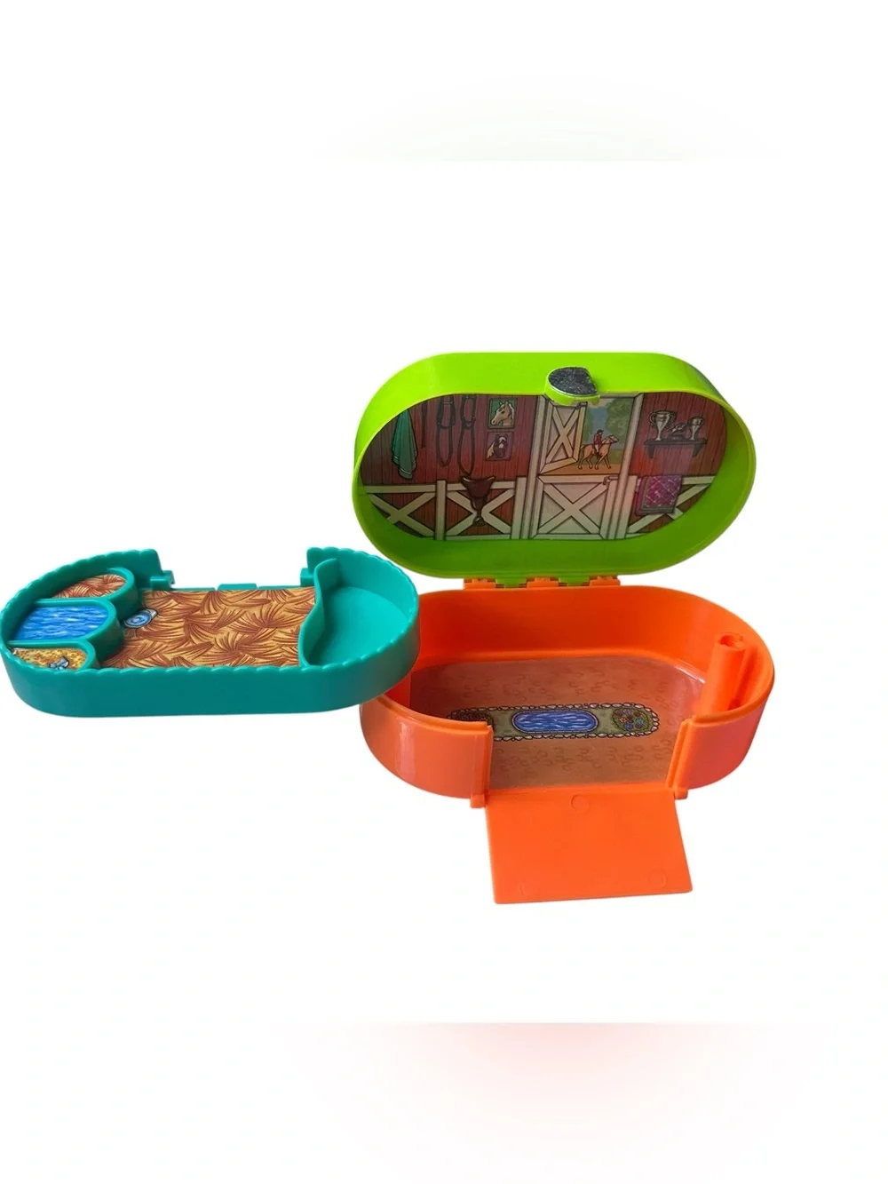 1993 Toy Biz Caboodles Mini Playset Horse Stable and Horse‎